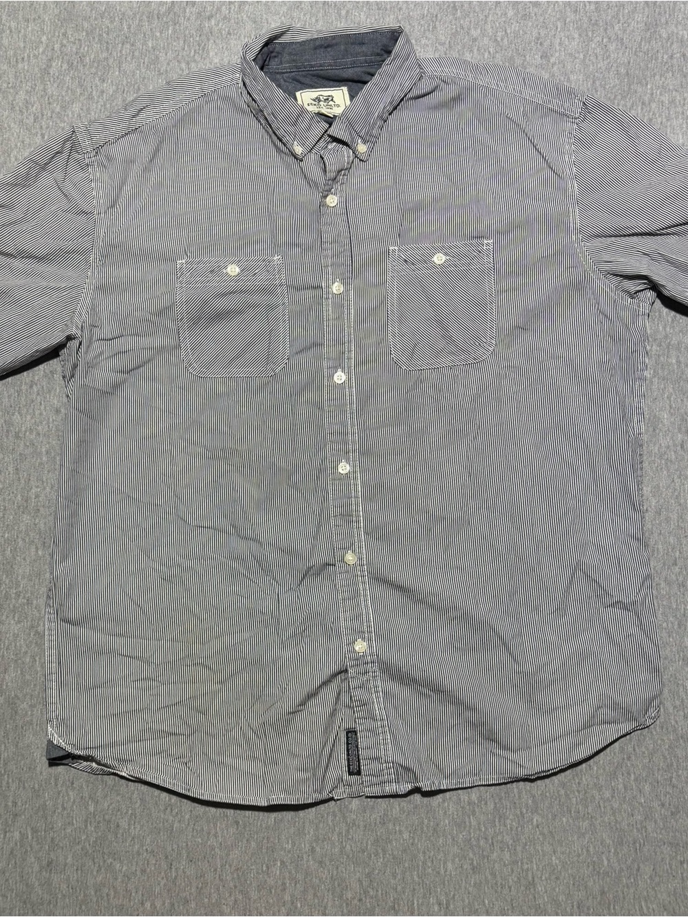 Ecko Unlimited Men's Blue and White Pinstripe Button-Down Shirt